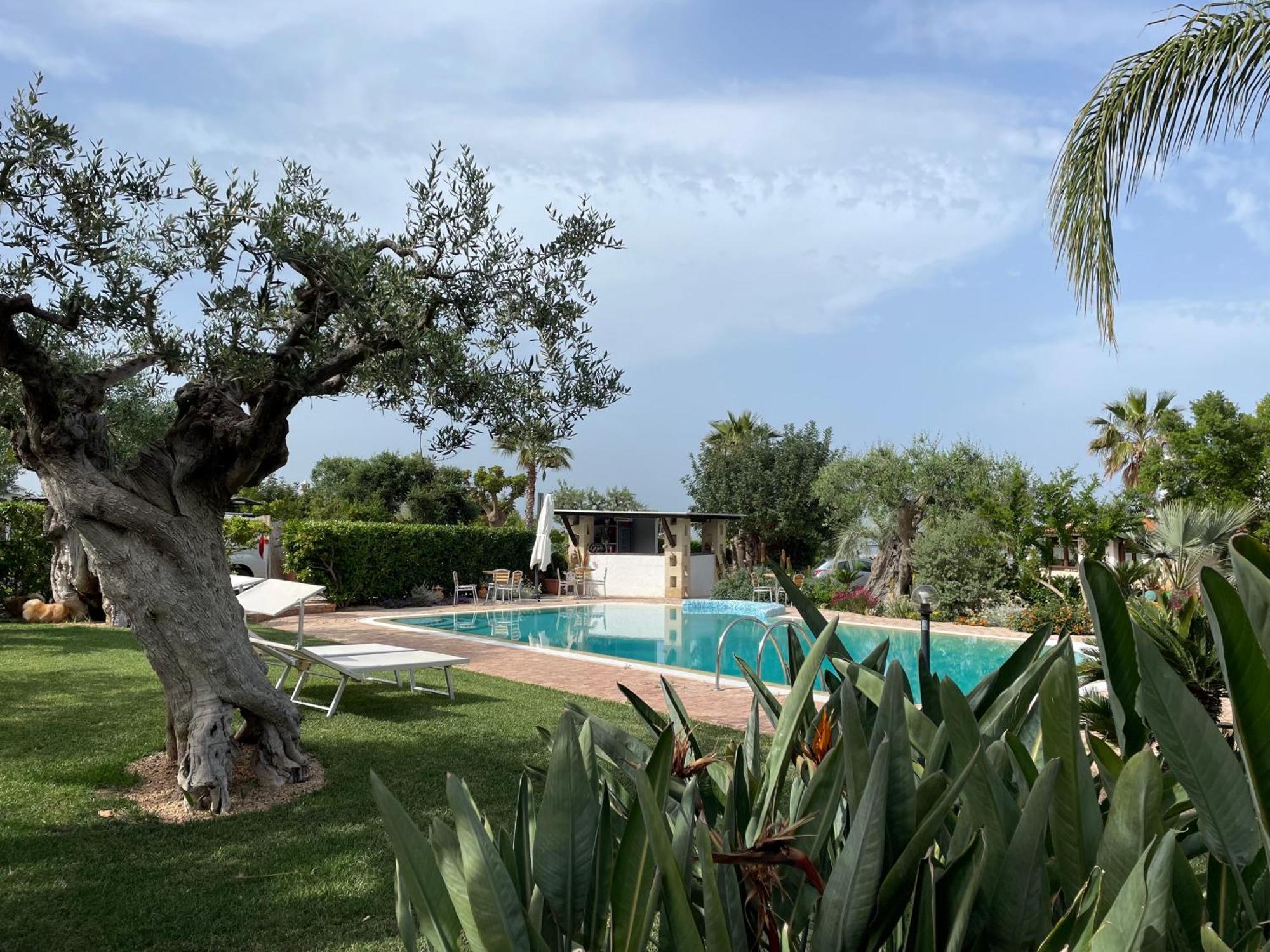 Alla Villa Di Angelo Monopoli Exterior photo
